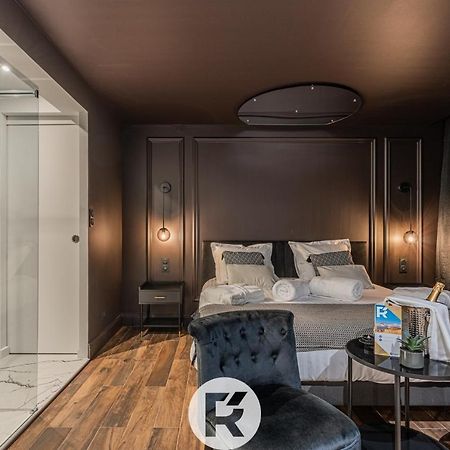 R'Apparts The Love Nest Suite غرونوبل المظهر الخارجي الصورة
